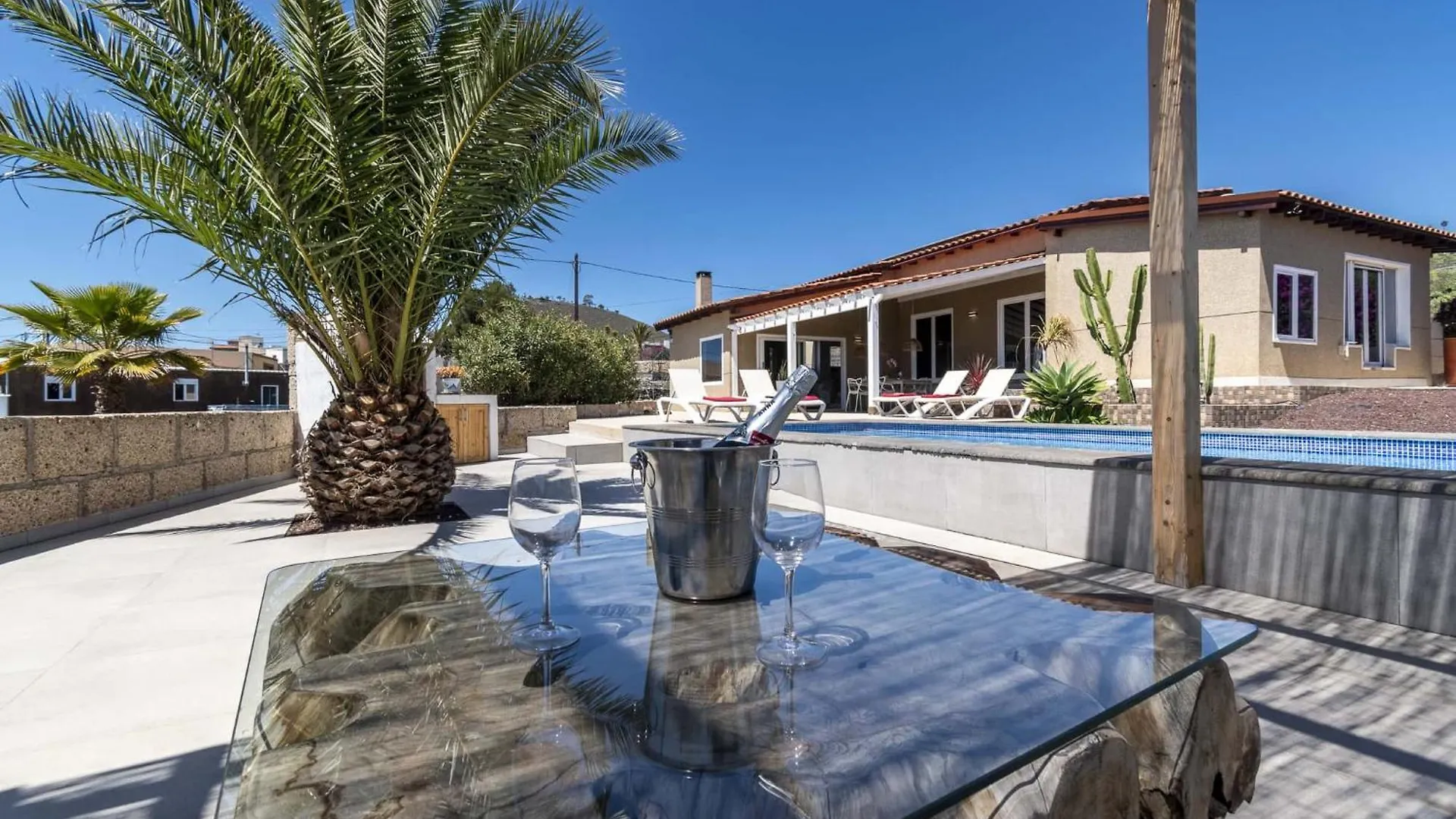 Holiday home Casa Las Palmeras Granadilla De Abona