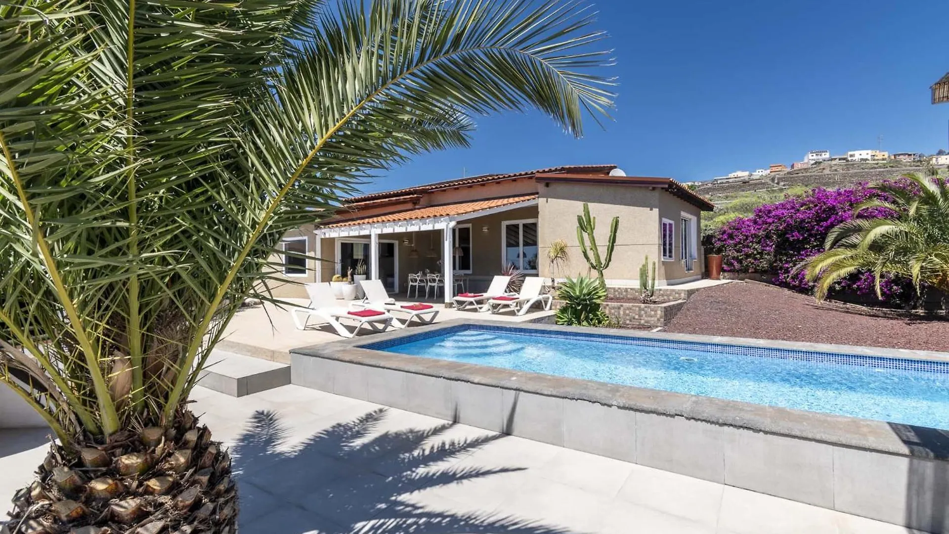 Casa Las Palmeras Granadilla De Abona Holiday home